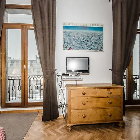 Apartment Le Carlton-5 By Interhome Chamonix