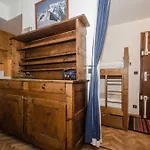 아파트 Le Carlton-5 By Interhome